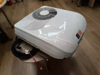 Купить кондиционер Кондиционер MobileComfort MC2024T PLUS, накрышный электрический моноблок 2.0кВт, 24V, с комплектом крепежа