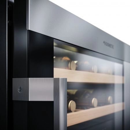 Купить встраиваемый винный шкаф DOMETIC C46B